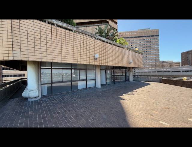 738M² OFFICE TO LET IN DURBAN CENTRAL